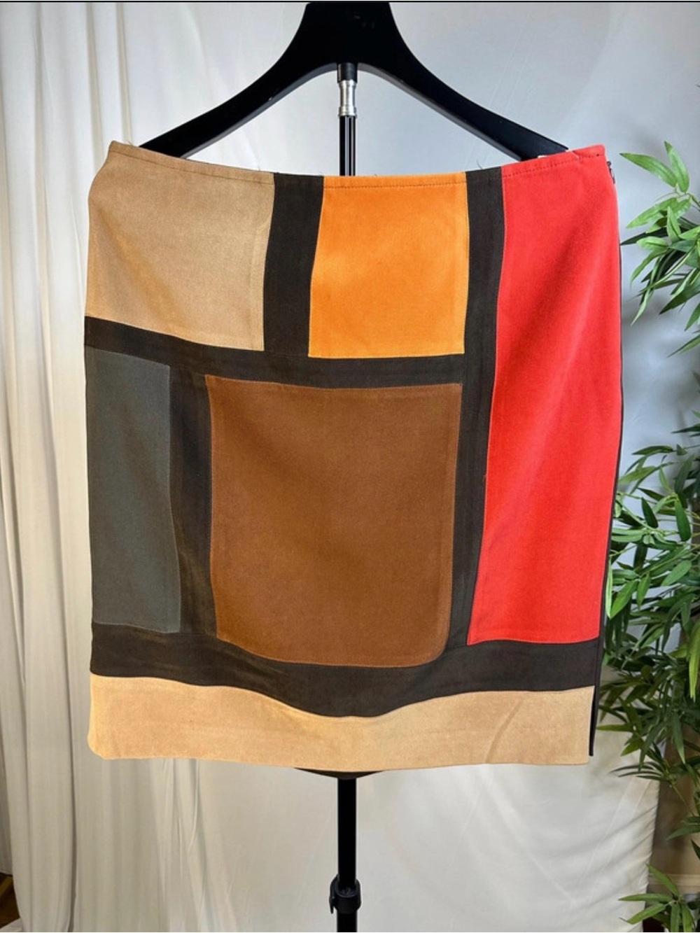 Colorblock Geometric Suede Pencil Skirt - Red, Brown, Tan